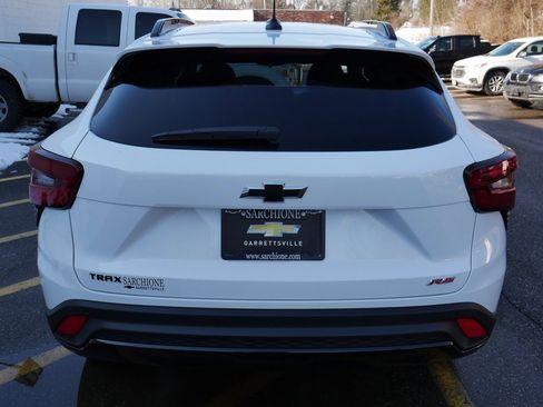 New 2026 Chevrolet Trax RS image 6