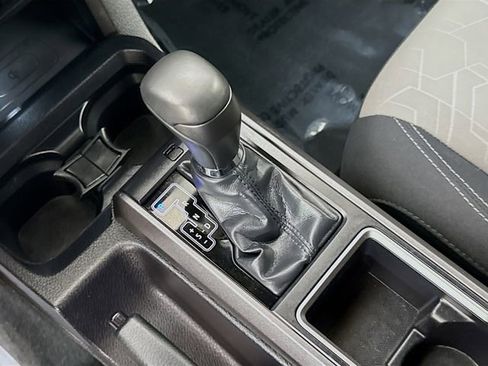 Used 2020 Toyota Tacoma TRD Sport RWD image 16