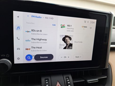 Used 2024 Toyota RAV4 XLE Premium image 25