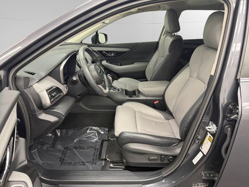Used 2024 Subaru Outback Limited AWD/4WD image 9