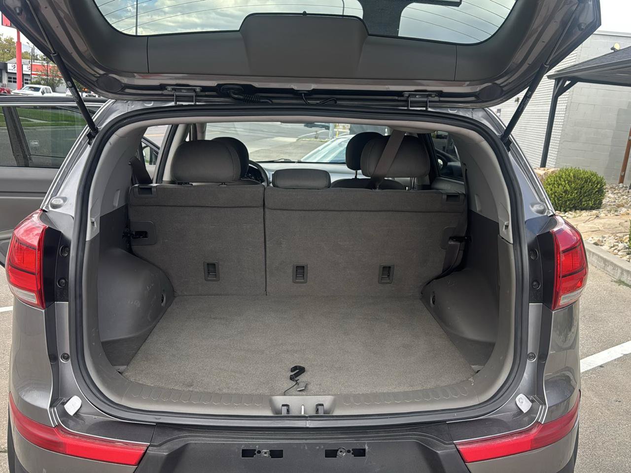 Used 2016 Kia Sportage LX FWD image 19