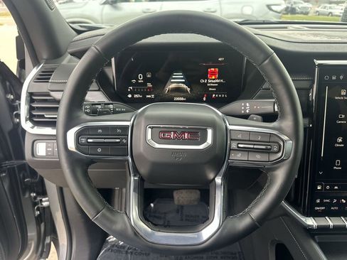 Certified 2025 GMC Acadia Elevation image 35