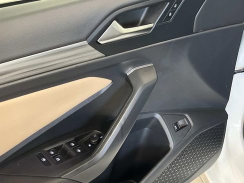 Used 2019 Volkswagen Jetta SEL image 12