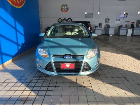 Used 2012 Ford Focus SEL w/ SEL/Titanium Winter Pkg image 14