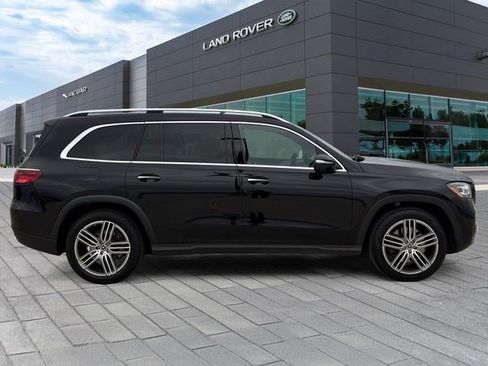 Used 2025 Mercedes-Benz GLS 450 4MATIC image 6