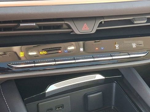 New 2026 Buick Envision Sport Touring image 17