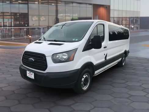 Used 2016 Ford Transit 350 XL image 7