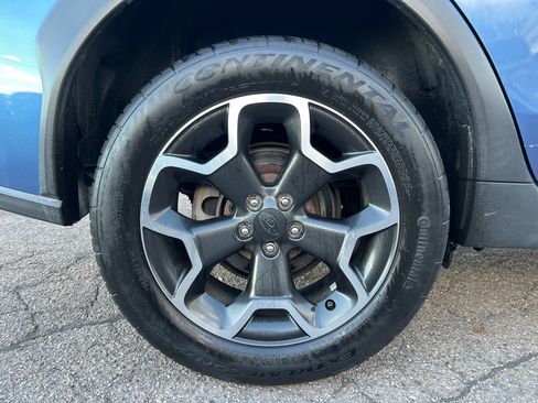 Used 2015 Subaru Crosstrek 2.0i Limited image 30