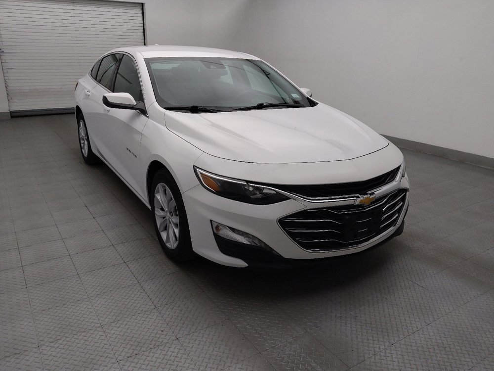 Used 2025 Chevrolet Malibu LT FWD image 13