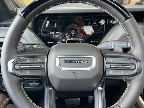 New 2026 GMC Yukon Denali Ultimate AWD/4WD image 23