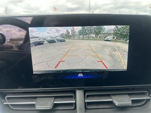 Certified 2025 Chevrolet Trax LT w/ Driver Confidence Package image 44