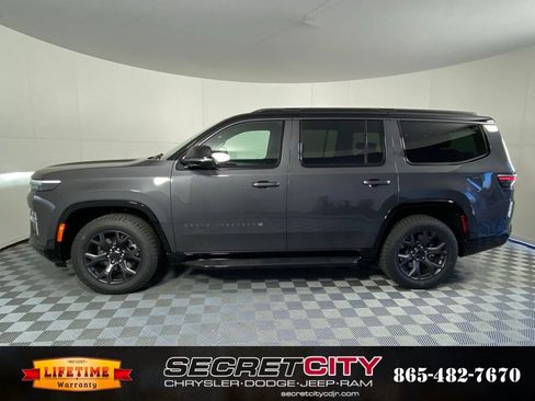 New 2026 Jeep Grand Wagoneer 4WD image 4