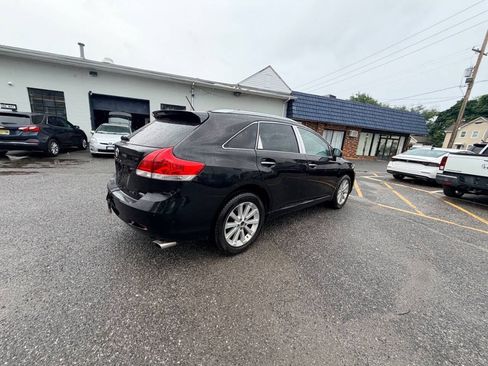 Used 2010 Toyota Venza AWD image 25