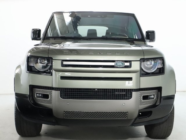 Used 2022 Land Rover Defender 110 X-Dynamic HSE AWD/4WD image 13