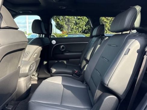 Used 2026 Hyundai Palisade Calligraphy AWD/4WD image 11