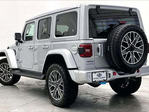 Used 2024 Jeep Wrangler High Altitude image 12