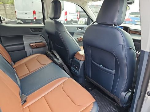 Used 2022 Ford Maverick Lariat w/ Lariat Luxury Package AWD/4WD image 11