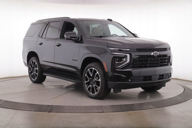 Used 2025 Chevrolet Tahoe RST w/ Comfort Package AWD/4WD image 2