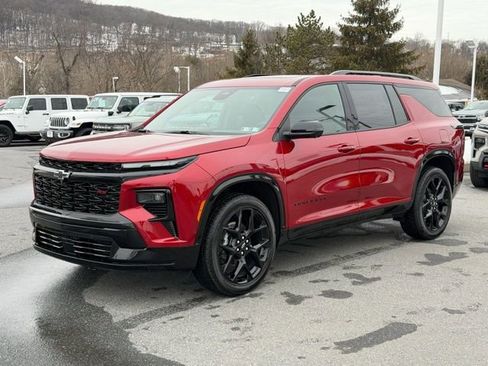 New 2026 Chevrolet Traverse RS w/ LPO, Floor Liner Package image 11