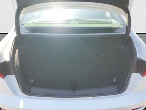 Used 2021 Audi A6 Premium Plus w/ Premium Plus Package AWD/4WD image 8