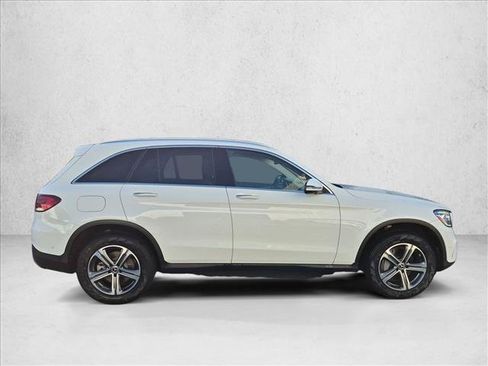 Certified 2021 Mercedes-Benz GLC 300 4MATIC image 4