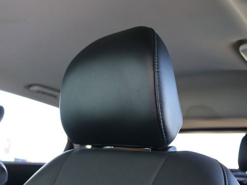 Used 2017 Ford Edge Titanium image 17