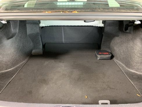 Used 2024 Toyota Camry SE w/ Convenience Package image 13