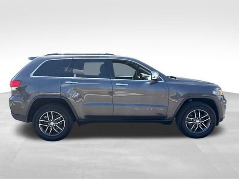 Used 2018 Jeep Grand Cherokee Limited AWD/4WD image 6