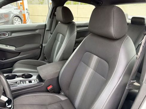 Used 2023 Honda Civic Sport image 27