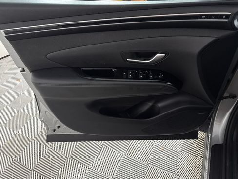 Used 2022 Hyundai Tucson Limited w/ Cargo Package FWD image 10