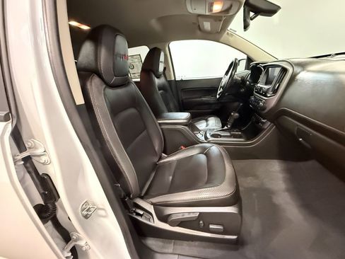 Used 2021 GMC Canyon AT4 image 13