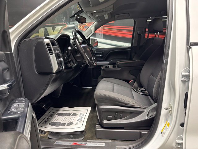 Used 2018 Chevrolet Silverado 1500 LT w/ All Star Edition AWD/4WD image 5