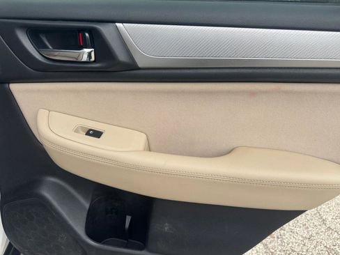 Used 2019 Subaru Outback 2.5i Premium w/ Popular Package #2 AWD/4WD image 25