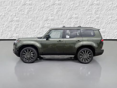 New 2026 Lexus GX 550 w/ Accessory Package (2T) AWD/4WD image 6