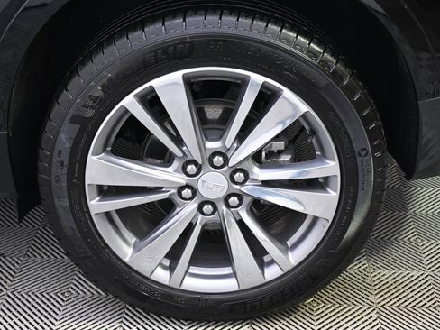 Certified 2025 Cadillac XT5 Premium Luxury image 20