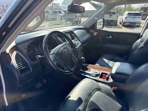 Used 2020 Nissan Armada SL w/ Premium Package image 9