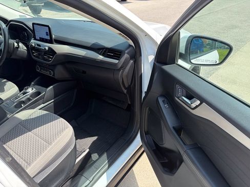 Used 2021 Ford Escape SE AWD/4WD image 17