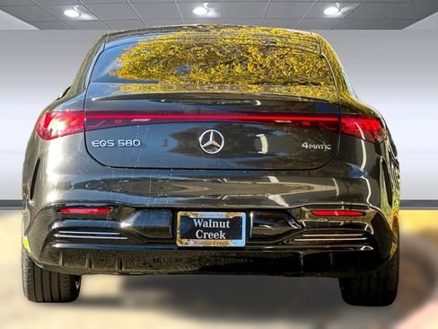 Certified 2022 Mercedes-Benz EQS 580 4MATIC Sedan image 9