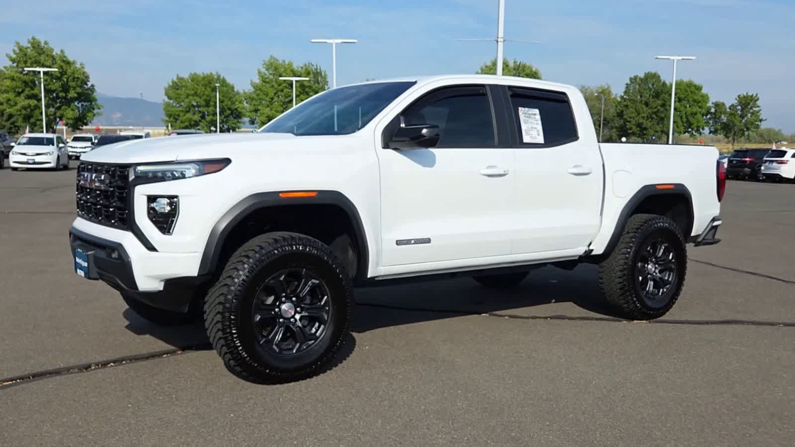 Used 2024 GMC Canyon Elevation w/ Convenience Package RWD image 4