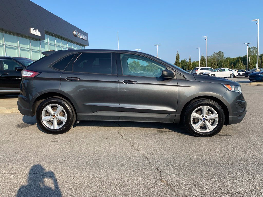 Used 2016 Ford Edge SE FWD image 8