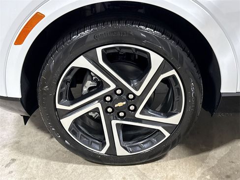 New 2026 Chevrolet Equinox EV LT w/ Convenience Package II image 26
