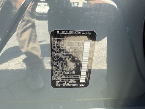 Certified 2025 INFINITI QX50 Luxe w/ Accent Package image 28