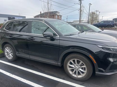 Used 2024 Honda CR-V EX-L image 3