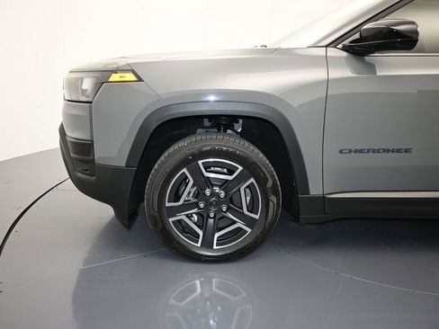 New 2026 Jeep Cherokee Laredo AWD/4WD image 9
