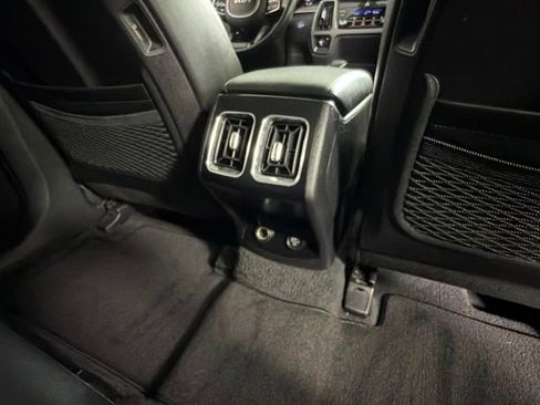 Used 2023 Kia Sorento S w/ Panoramic Sunroof Package FWD image 35
