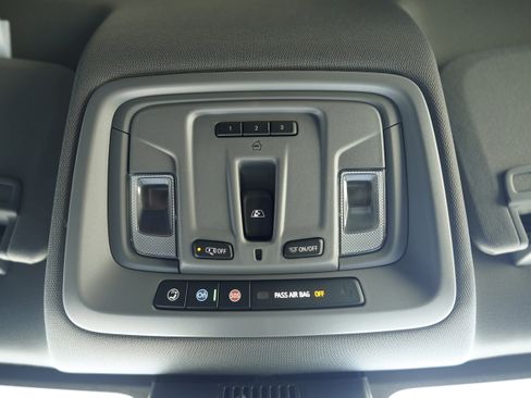 New 2026 Chevrolet Silverado 3500 LT w/ All Star Edition AWD/4WD image 22