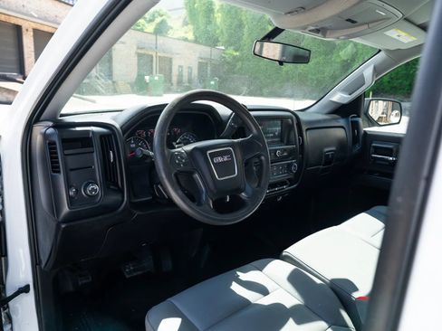 Used 2018 GMC Sierra 1500 2WD Regular Cab w/ Sierra Convenience Package image 20