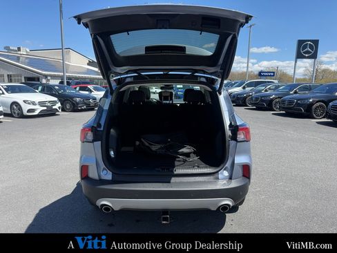 Used 2022 Ford Escape Titanium FWD image 23