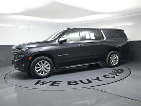 Certified 2023 Chevrolet Suburban Premier image 6