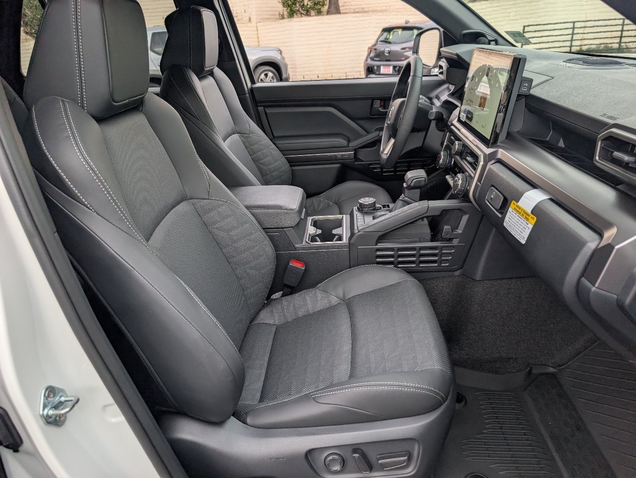 Used 2026 Toyota 4Runner TRD Off-Road Premium AWD/4WD image 8